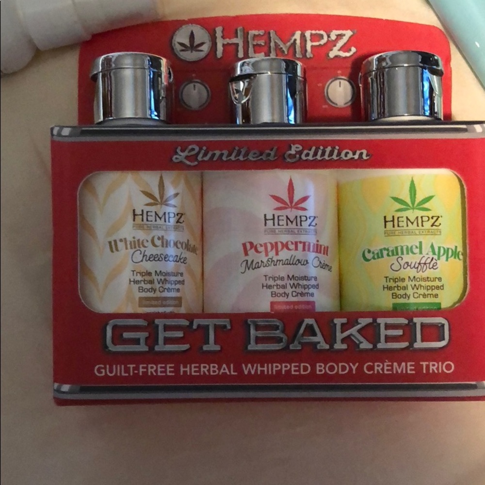 Hempz mini hand lotion